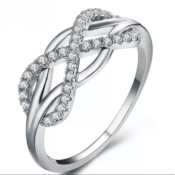 Sterling silver infinity ring - Picture 4 of 4